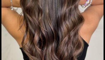 אספרסו אלגנטיות: חקור את העולם העשיר של שיער ברונט